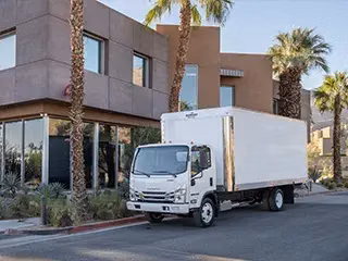 2026 Isuzu NRR Crew Cab (N-Series Class 5 Gas) 150 in Wheelbase 18
